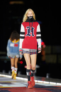 TOMMYNOW ICONS Tommy Hilfiger Fall 2018 Mainstyles